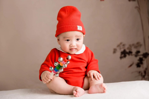 借卵生子机构怀孕肚子饿了就想吐