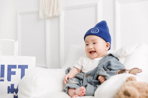 借卵生子机构宝宝打预防针